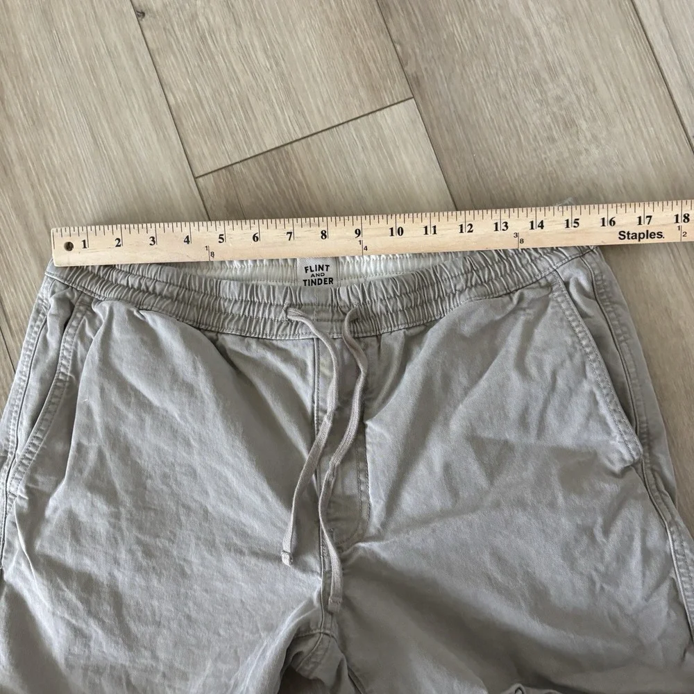 Flint & Tinder Men Drawstring Chino Shorts Size Medium Beige Pull On